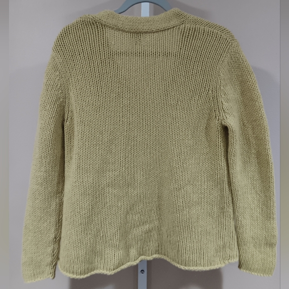 Eileen Fisher Women's (Size L) Green V-Neck Italian Yarn Sweater - Picture 2 of 8